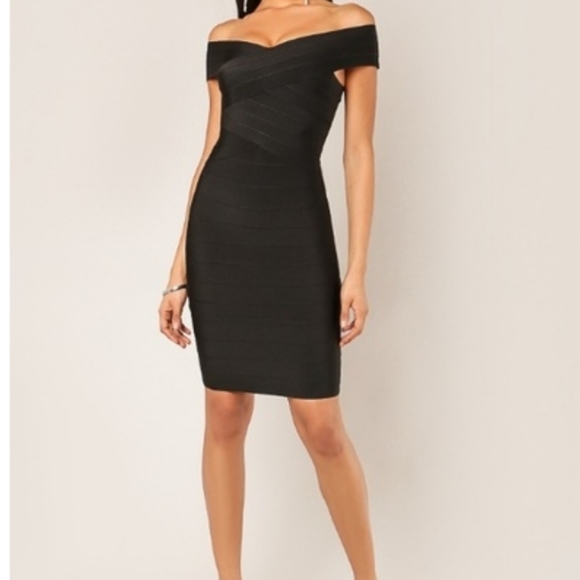 WOW couture Dresses & Skirts - WOW COUTURE Bandage Dress